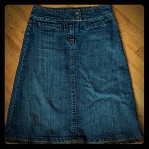 Cabi A-line Tweed Fringe Trim Jean Skirt Size 6